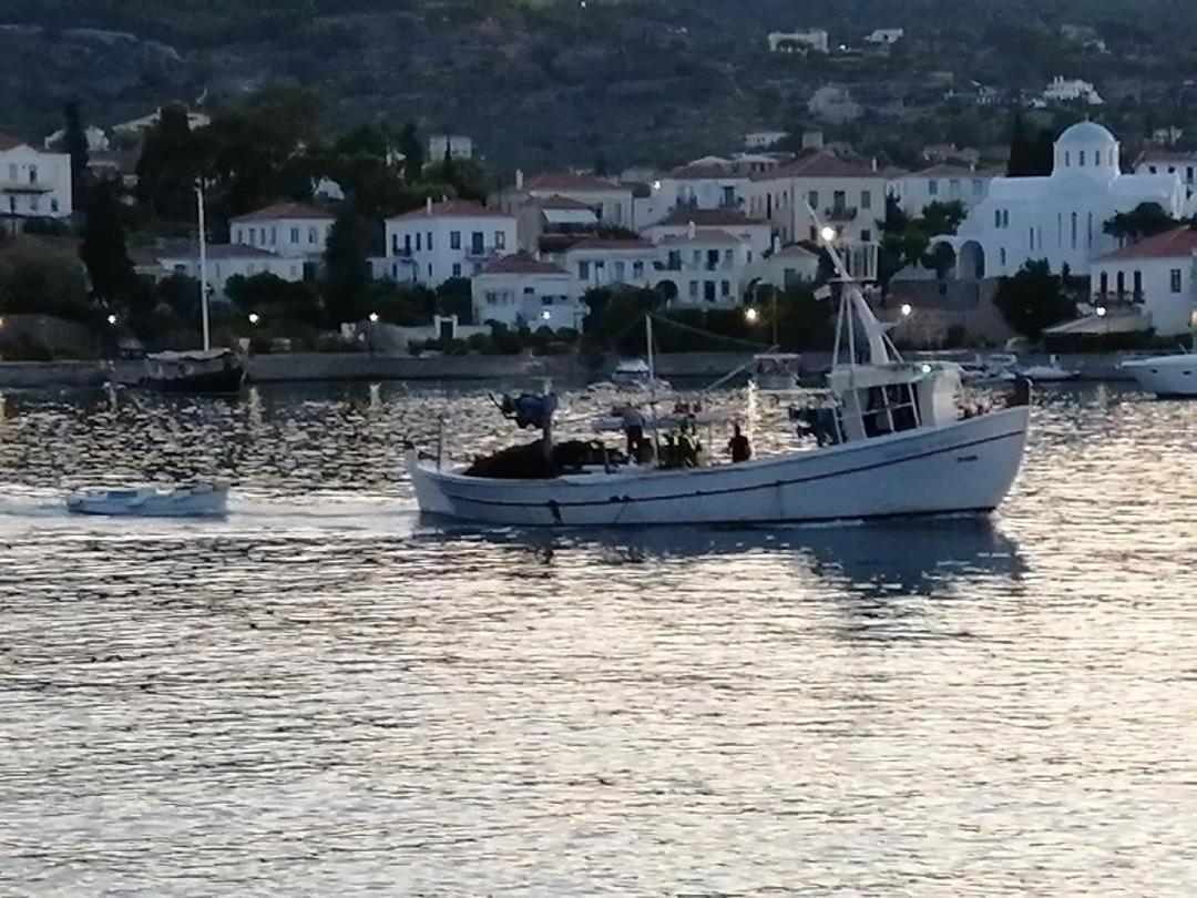 Sunblaze Studios1 Spetses Eksteriør billede